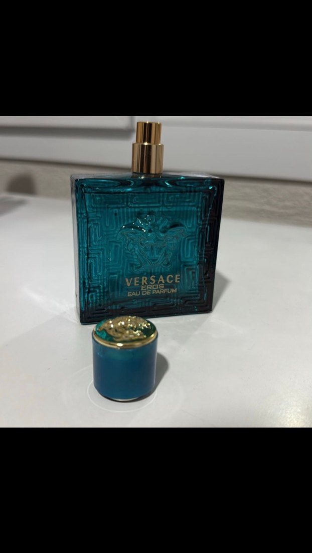 Versace Erkek Parfümü Turkuaz Şişede - Görsel 2