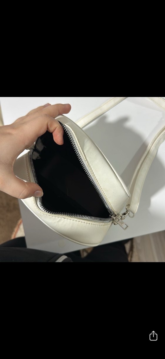 Beyaz Calvin Klein Jeans Deri Çapraz Çanta - Görsel 5