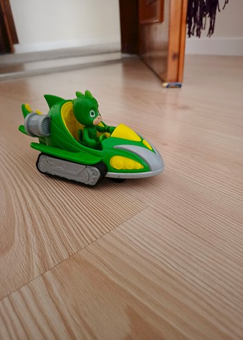 pj maskeliler araba ve figür - Görsel 6