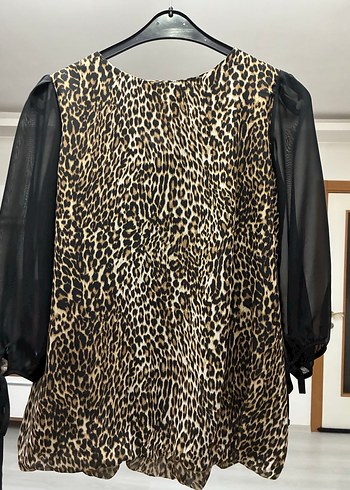 Kahverengi Leopar Desenli Tül Kollu Bluz - Görsel 2