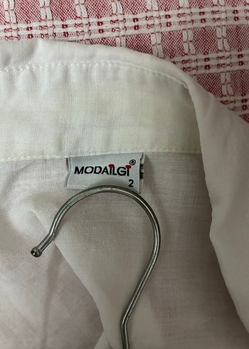 Düğmeli Beyaz Keten Kadın Gömlek - Görsel 3