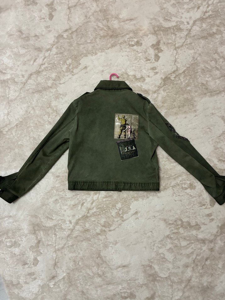 Düğmeli Haki Desenli Kısa Kadın Ceket - Görsel 2