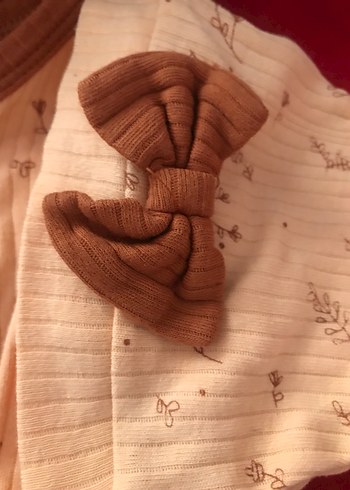 Kahverengi Fırfırlı Bebek Tulum - Görsel 3