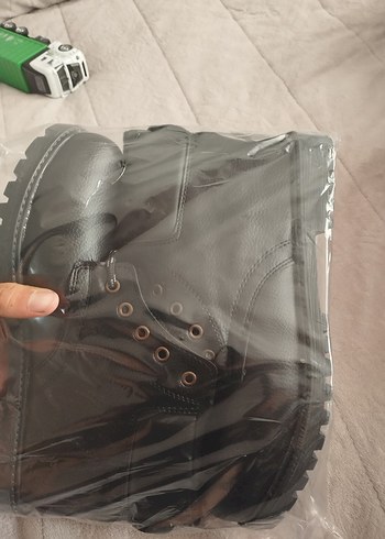 Erkek Siyah bot hiç giyilmemiş sıfır 40 numara - Görsel 3