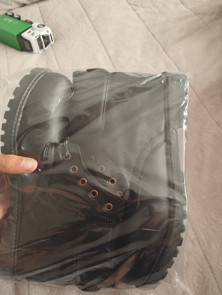 Erkek Siyah bot hiç giyilmemiş sıfır 40 numara - Görsel 3