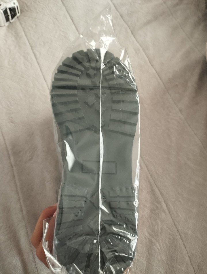 Erkek Siyah bot hiç giyilmemiş sıfır 40 numara - Görsel 2