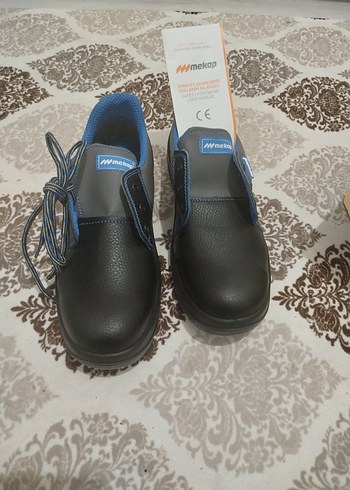 orijinal sıfır saf deri mekap marka iş ayakkabısı 44 numara - Görsel 3