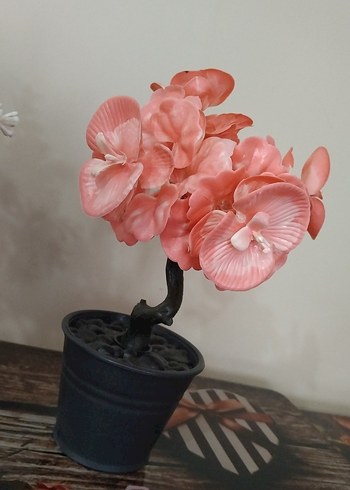 Beyaz ve Pembe Yapay Çiçekli Dekoratif Saksılar - Görsel 3