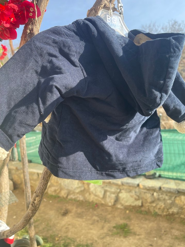 Erkek Çocuk Siyah Kürklü Ceket - Görsel 3