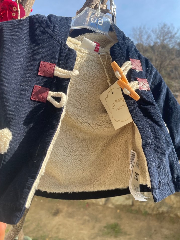 Erkek Çocuk Siyah Kürklü Ceket - Görsel 4