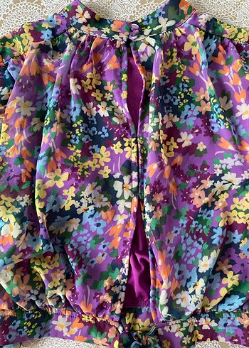 Çiçek Desenli Uzun Kollu Şifon Bluz - Görsel 3