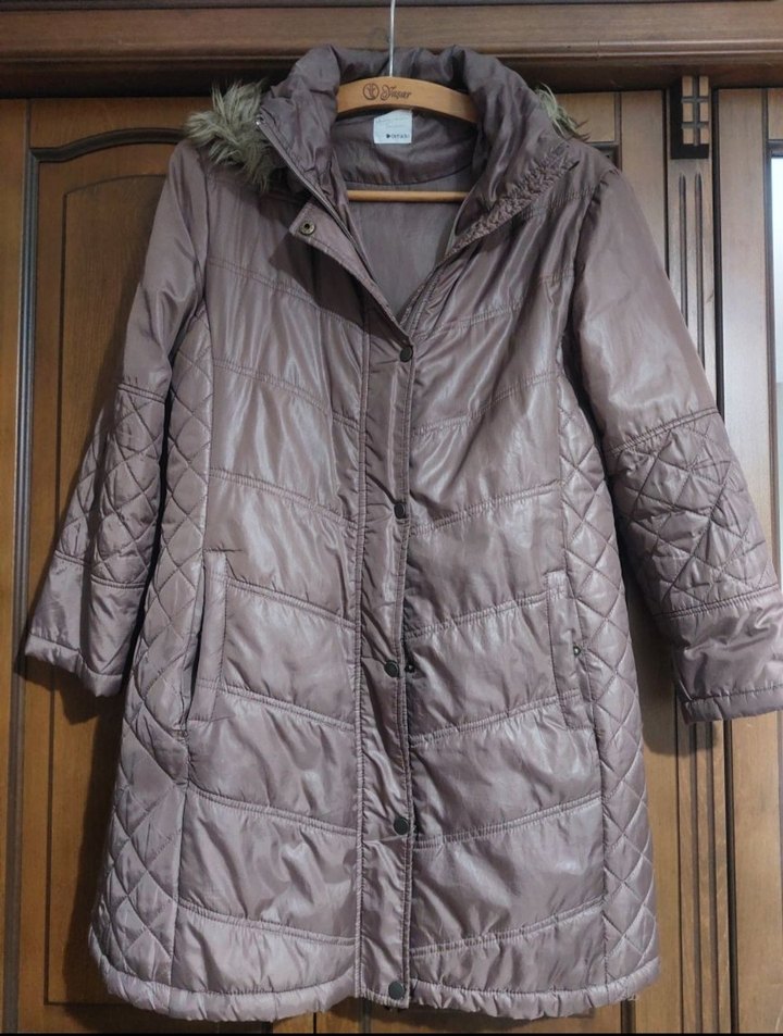 Düğmeli Bej Midi Kadın Mont - Görsel 2