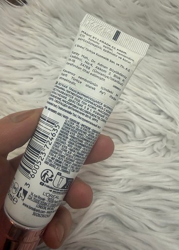 L'Oréal Magic CC Krem 24 Saat Etkili - Görsel 2