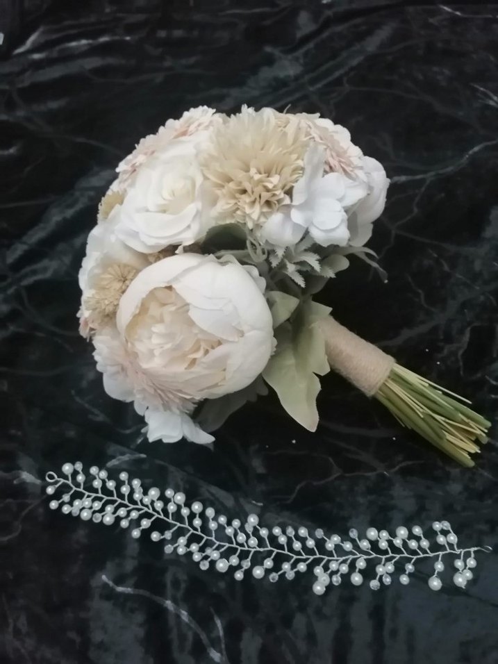 Boncuklu Beyaz Saç Aksesuarı - Görsel 2