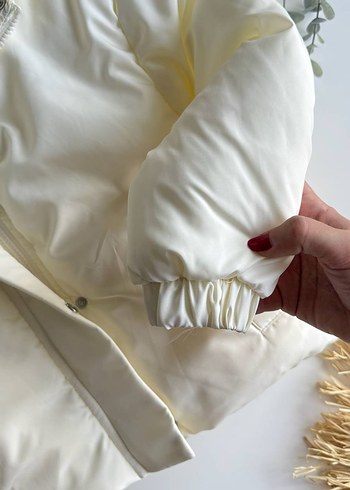 şişme Kapüşonlu Mont - Görsel 5