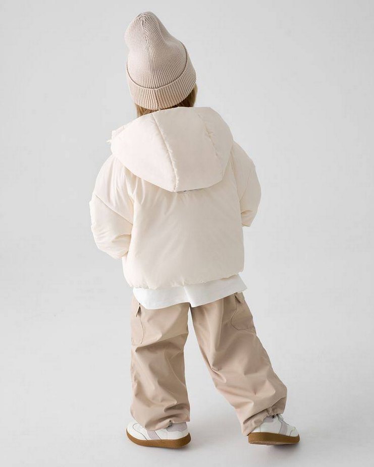 şişme Kapüşonlu Mont - Görsel 2