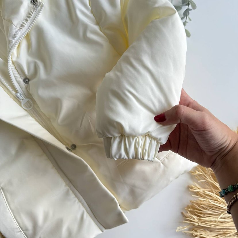 şişme Kapüşonlu Mont - Görsel 5