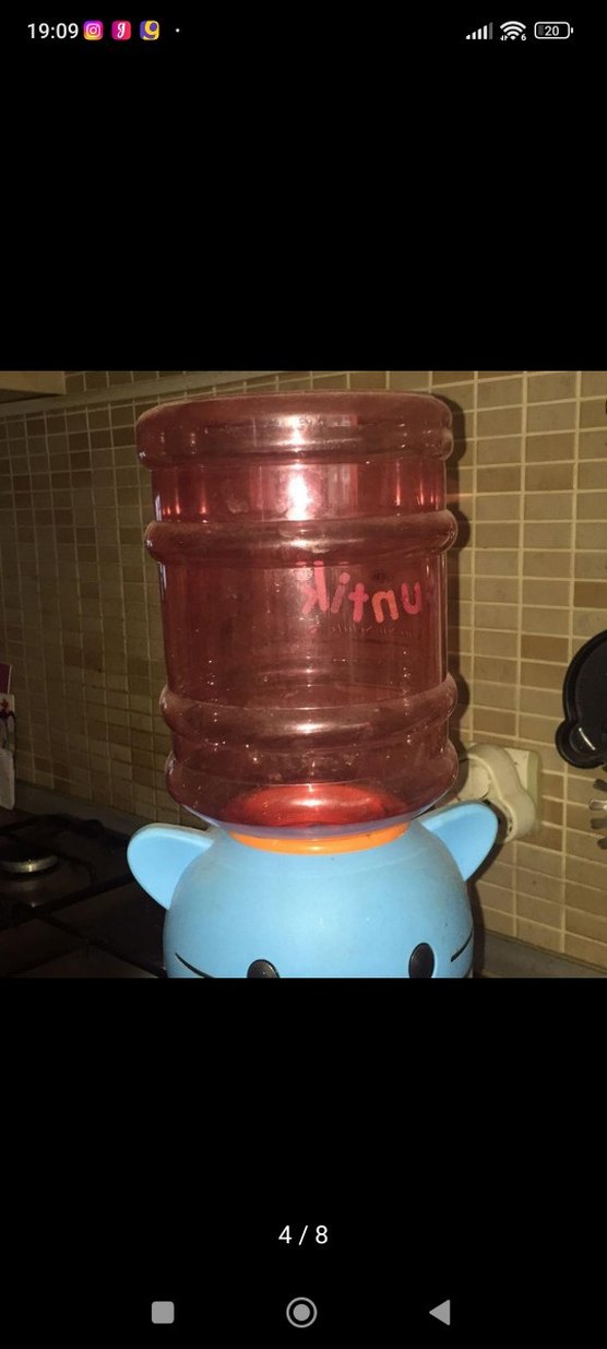 Mavi Renkli Çocuk su sevili - Görsel 4