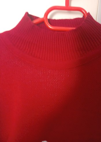 Kırmızı V Yaka Piliseli Uzun Elbise - Görsel 6