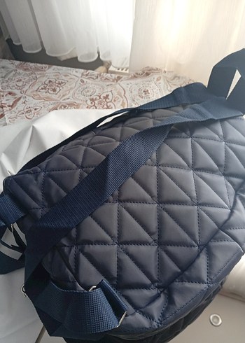 lacivert Yılan Desenli Kadın Sırt Çantası ışıktan dola - Görsel 3