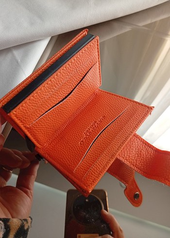 Turuncu Parlak Deri Kadın Çanta ve Cüzdan - Görsel 5