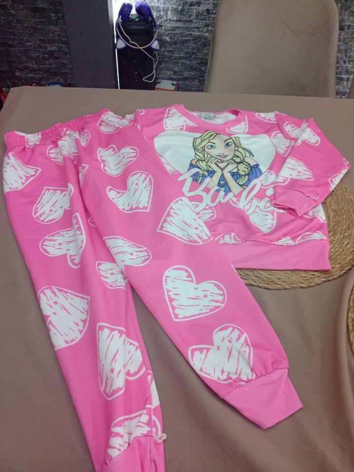 Pembe Barbie Baskılı Kız Eşofman Takımı - Görsel 2