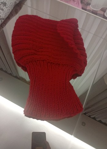 Kadın Kırmızı Örgü Bere - Görsel 2