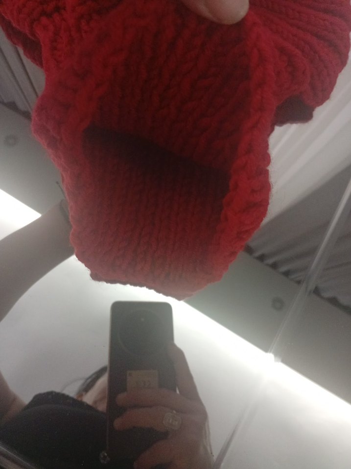 Kadın Kırmızı Örgü Bere - Görsel 3