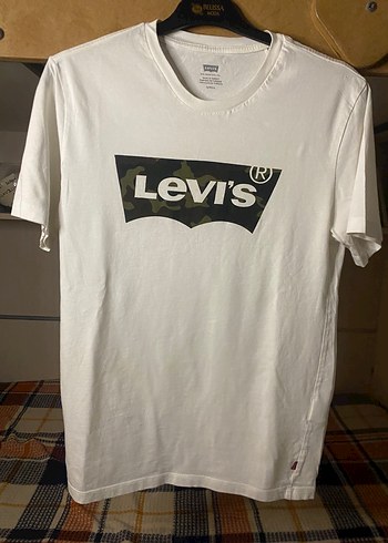 Levis Levi S Beyaz Baskili Pamuklu Erkek Tisort