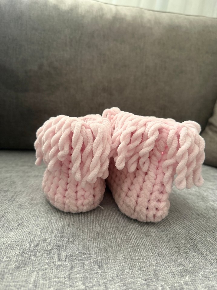 Kız Çocuk Pembe Örgü Sıcak Ev Botu - Görsel 3