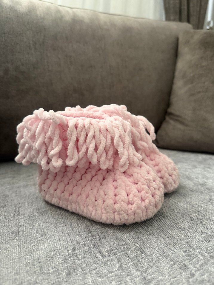 Kız Çocuk Pembe Örgü Sıcak Ev Botu - Görsel 2
