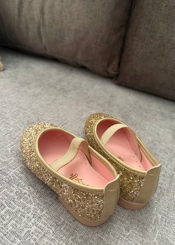 Kız Çocuk Parlak Altın Simli Babet - Görsel 5