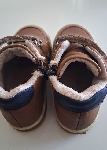 Kahverengi Tokalı Erkek Çocuk Botu 23 numara - Görsel 3