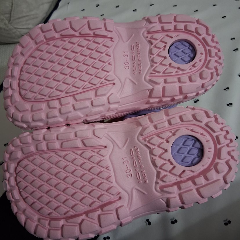 Kız Çocukları için Pembe Baskılı Kaydırmaz Terlik 30 31numara - Görsel 3