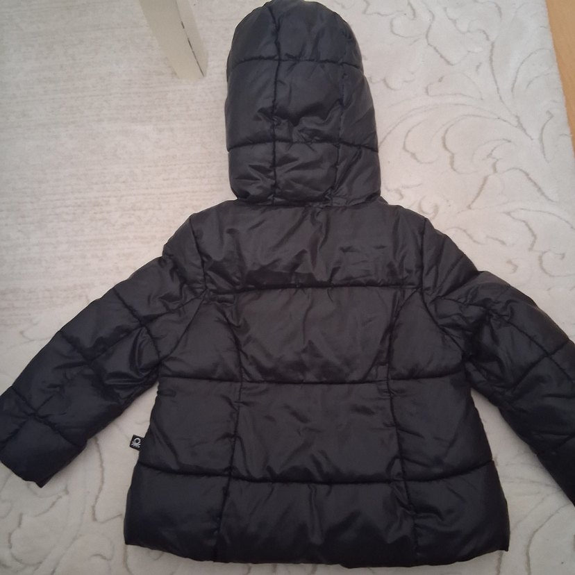 Kız Çocuk Siyah Kapüşonlu Fermuarlı Mont 2 yaş - Görsel 2