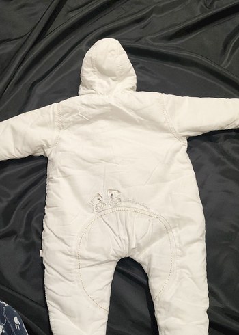 Beyaz Bebek Kız Tulum Nakışlı ve Kürklü - Görsel 4