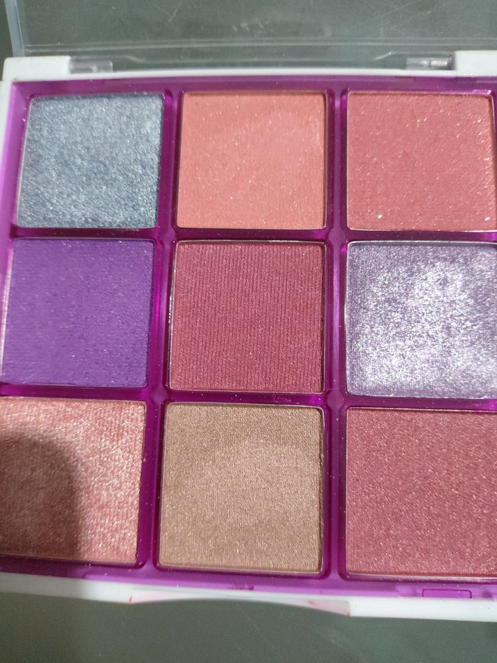 LA FERA 9 Renk Işıltılı Far Paleti - Görsel 4