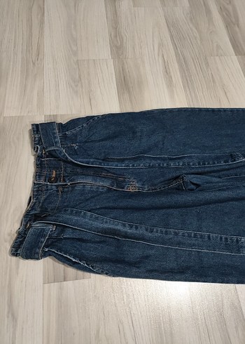 Kemerli Lacivert Kadın Bol Kesim Jean
STRADİVARİUS  Marka - Görsel 2