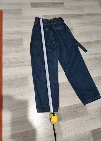 Kemerli Lacivert Kadın Bol Kesim Jean
STRADİVARİUS  Marka - Görsel 5