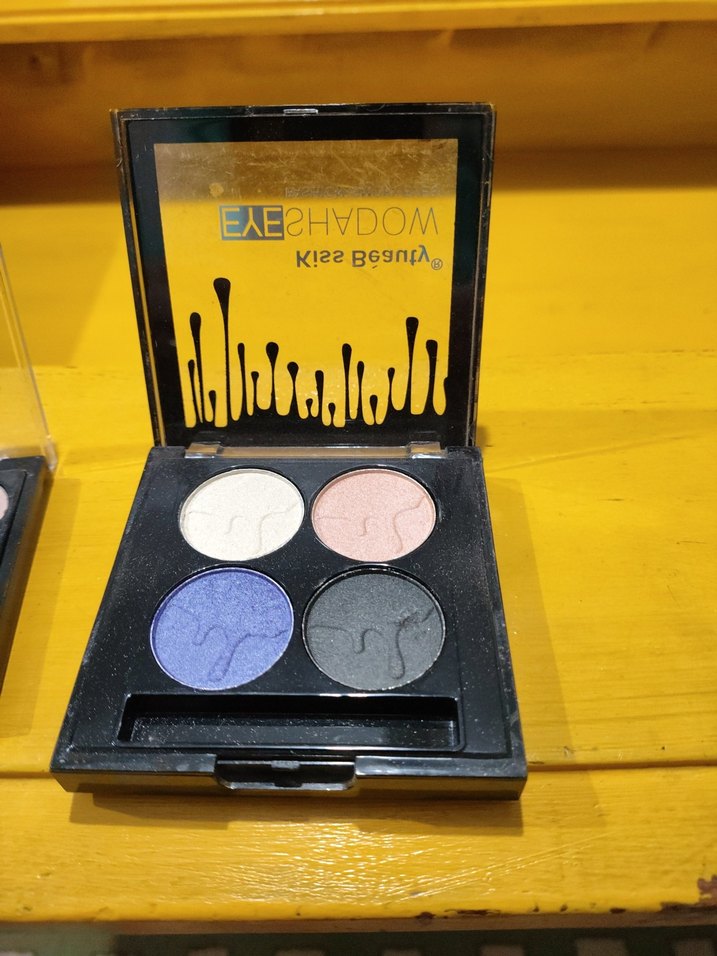 Çok Renkli Göz Farı Paletleri - Görsel 4