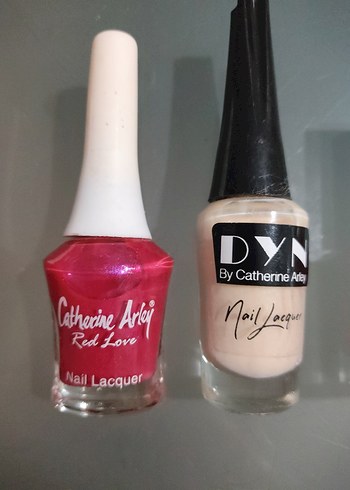 Kırmızı ve Beyaz Oje Seti - Görsel 4