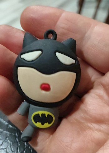 Mavi Gömlekli Figür ve Batman Anahtarlık - Görsel 4