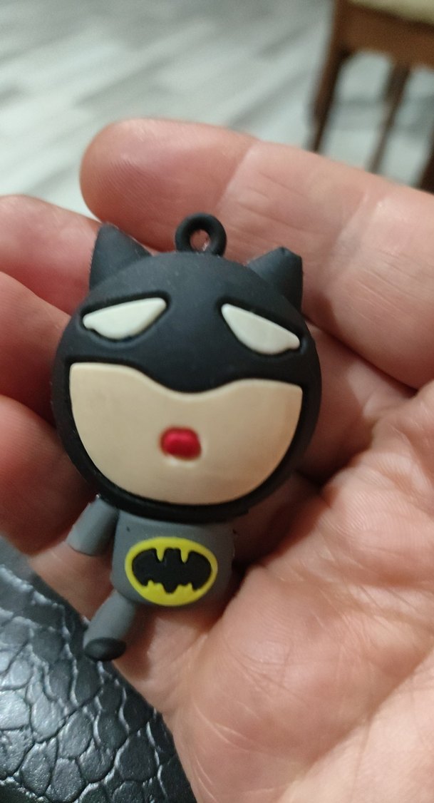 Mavi Gömlekli Figür ve Batman Anahtarlık - Görsel 4