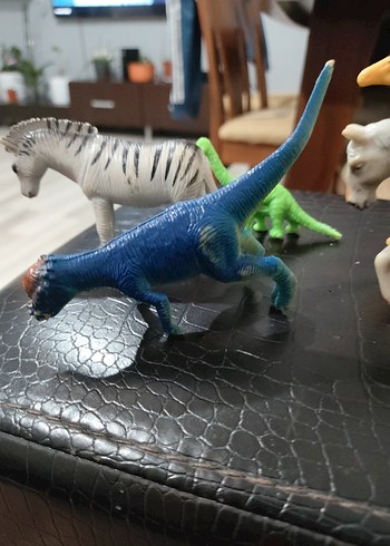 Renkli Dinozor ve At Figürleri Seti - Görsel 2