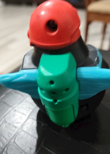 Renkli Kasklı Penguen Figür Oyuncak - Görsel 2