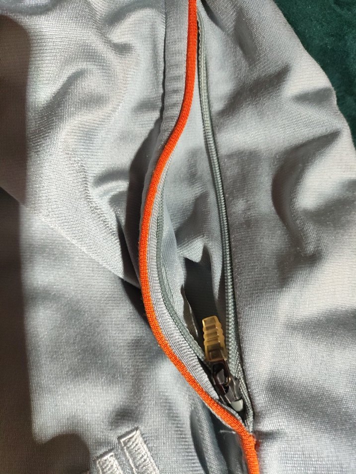 ADİDAS ORİJİNAL Kadın Gri Fermuarlı Rahat Eşofman Altı - Görsel 4