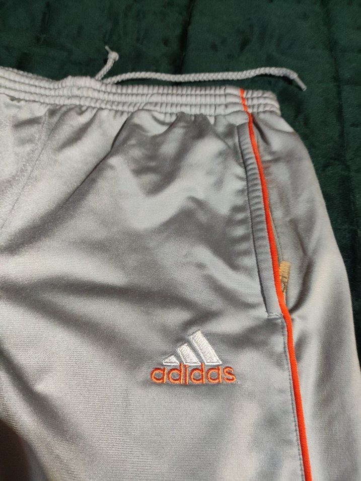 ADİDAS ORİJİNAL Kadın Gri Fermuarlı Rahat Eşofman Altı - Görsel 2