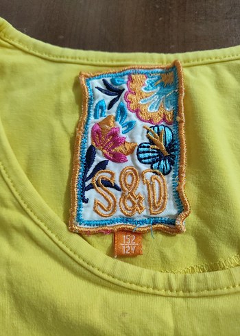 Sarı Baskılı Straplez Kolsuz Tişört - Görsel 4