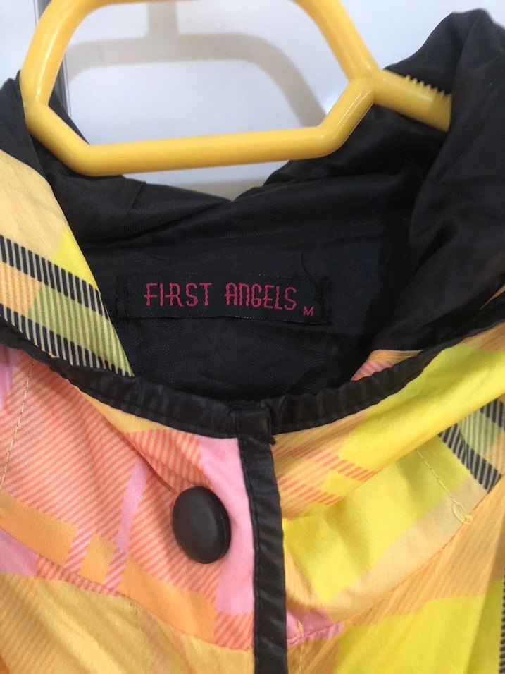 Pastel Renkli Uzun Bağcıklı Streetwear Yağmurluk - Görsel 4