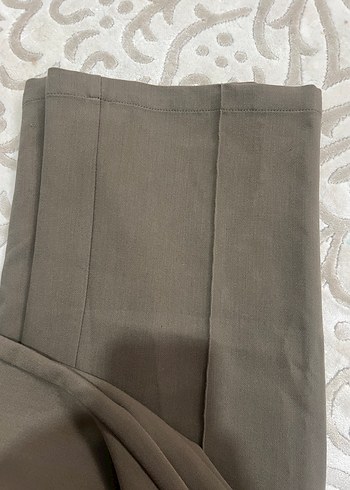 Düğmeli Bej Kadın Keten Kumaş Pantolon - Görsel 3